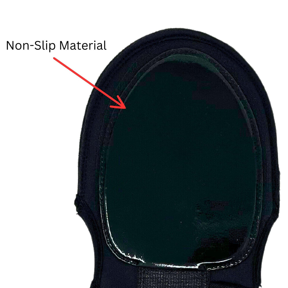 BRUCE BOLT mitt in use during baserunner slide showing protection and control