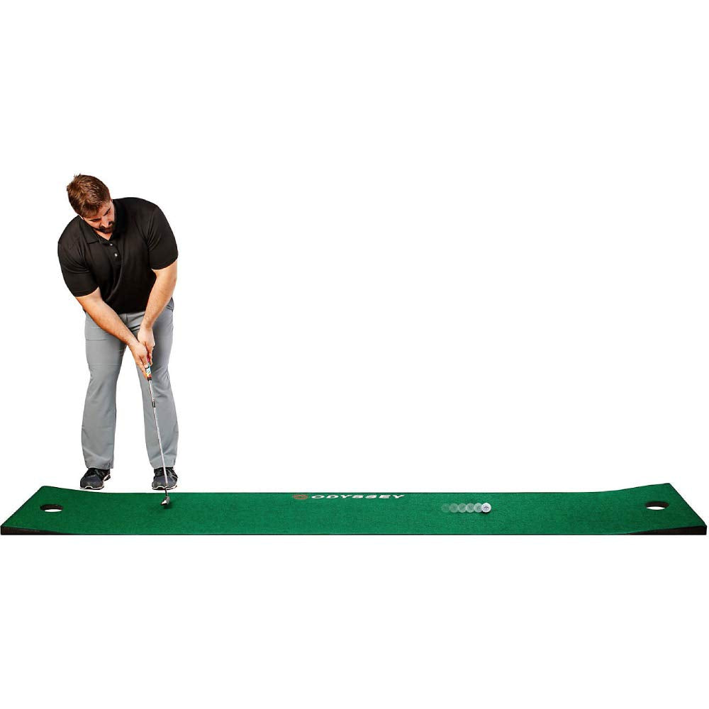 Callaway close-up of ramp and recessed cup highlighting improved aim and pace control
