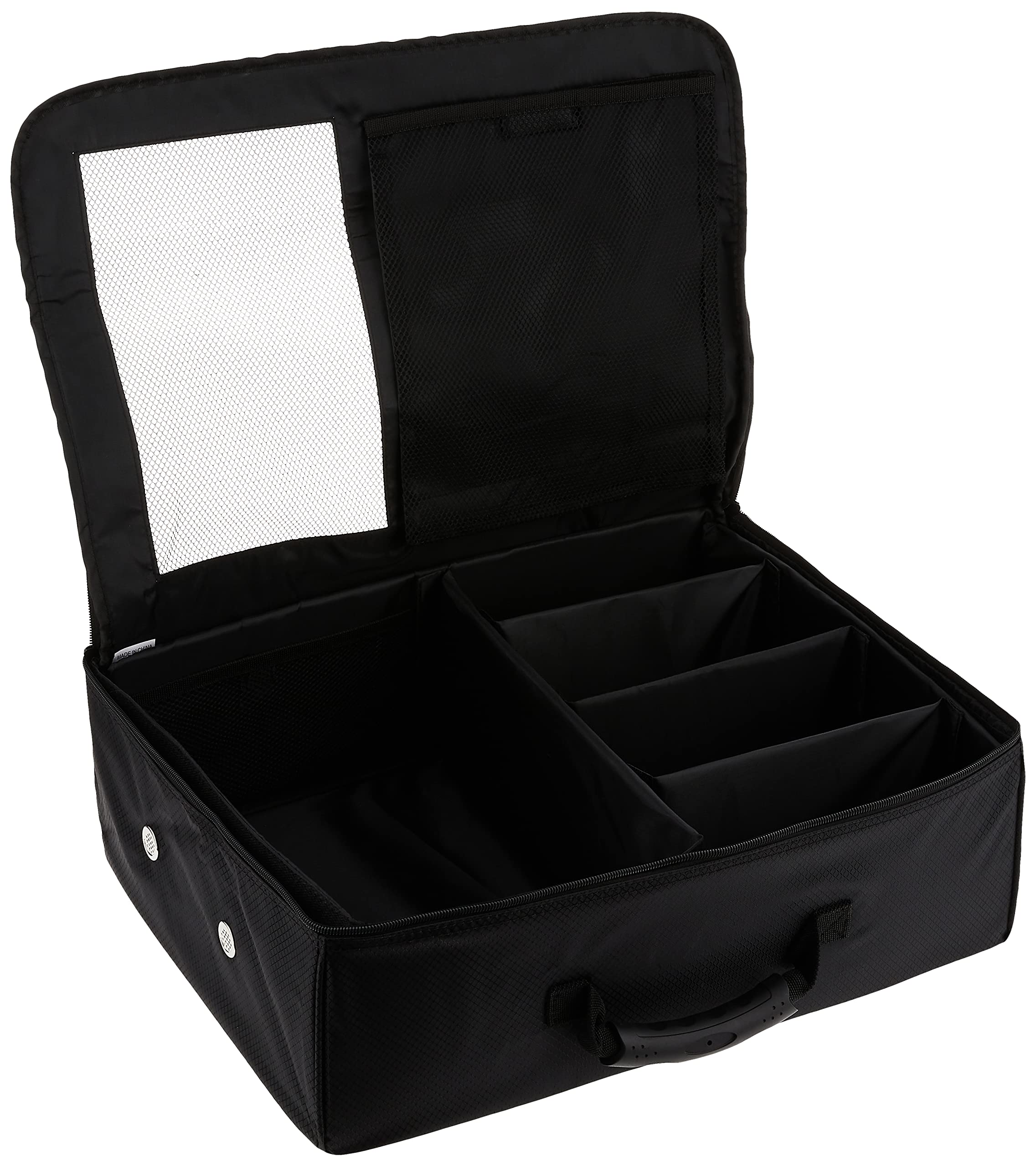 Callaway shoe compartment with mesh ventilation keeping shoes drier