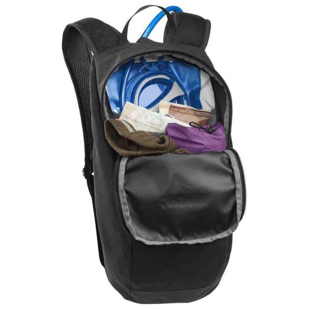 CamelBak Arete 18 side pocket and internal organization demonstrating separated storage areas