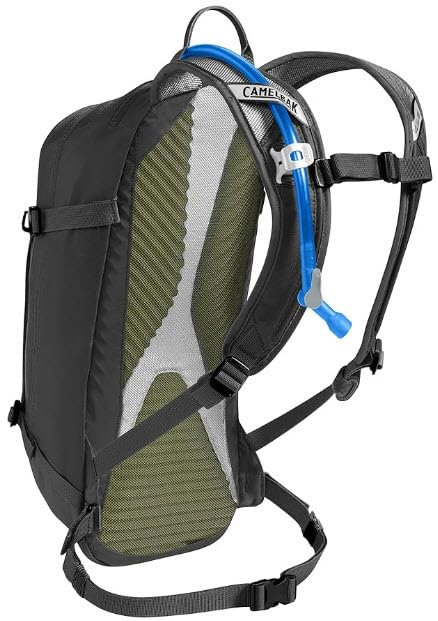 CamelBak Crux 100oz reservoir and Quicklink tube detail for fast hydration