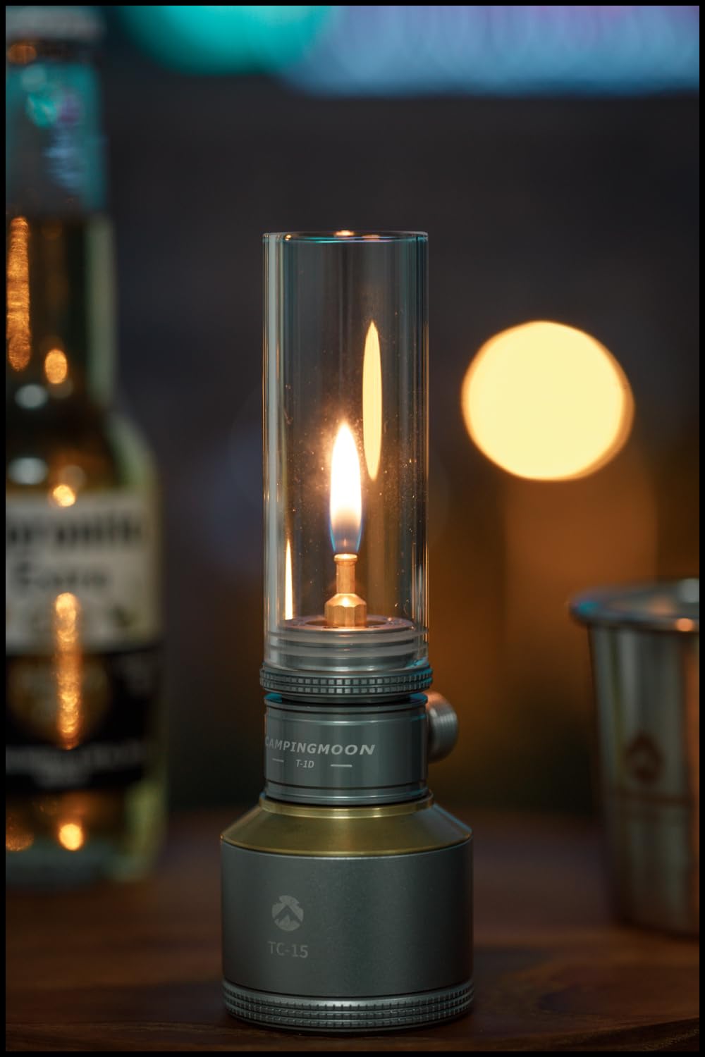 CAMPINGMOON lantern on picnic table creating warm ambiance for outdoor dining