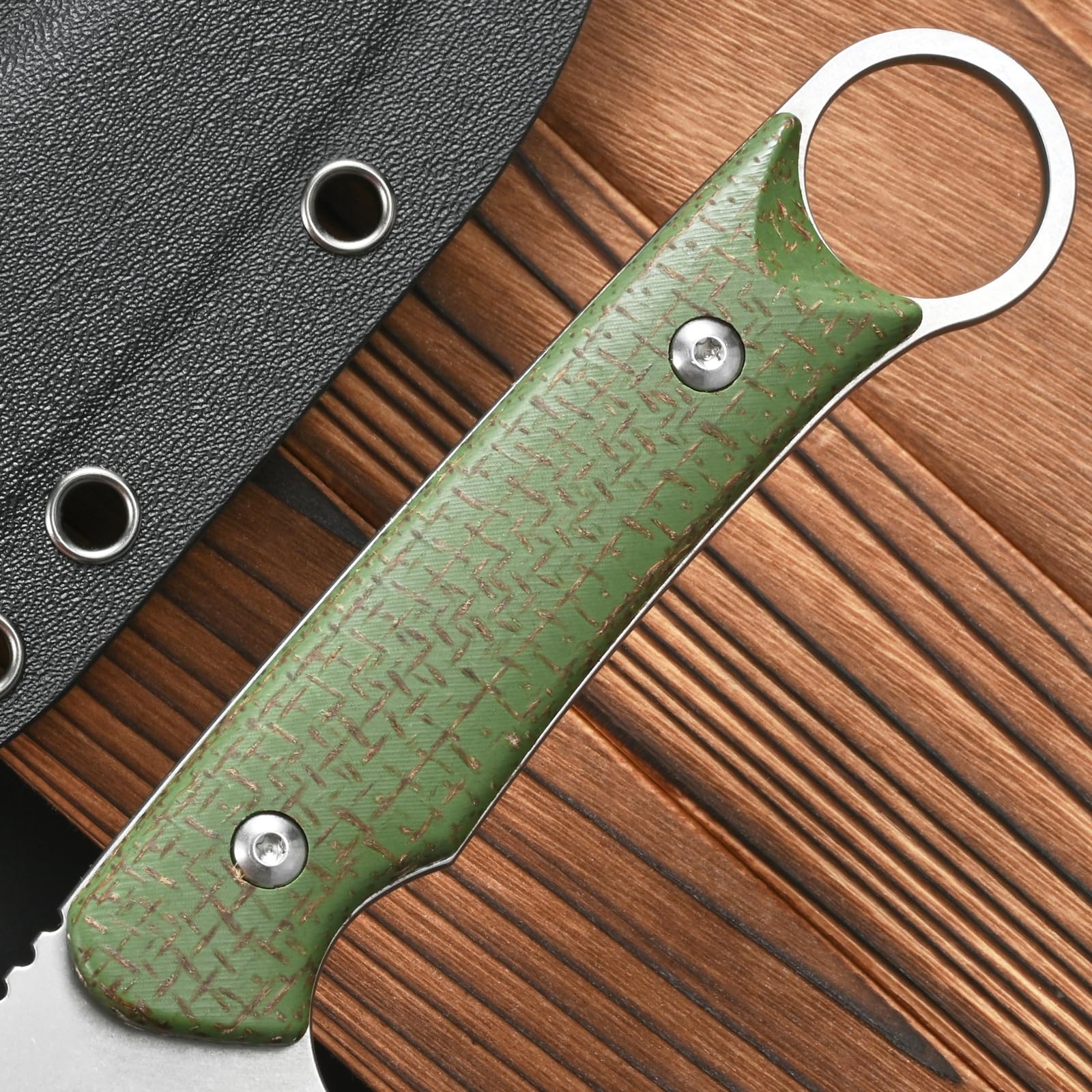 CCFFCC FF106 Kydex sheath and clip showing reliable secure carry