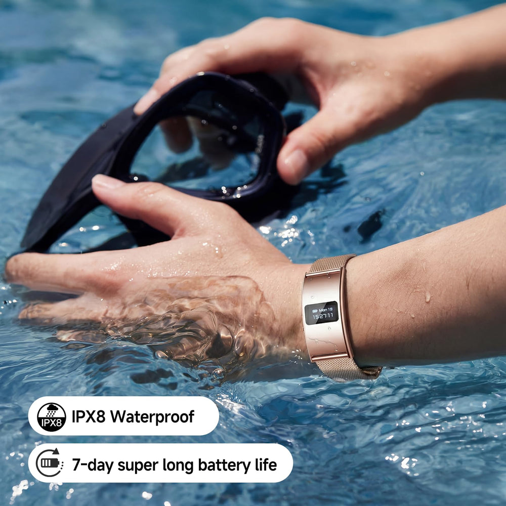 CCHEEN bracelet sharing health data with family for remote peace of mind