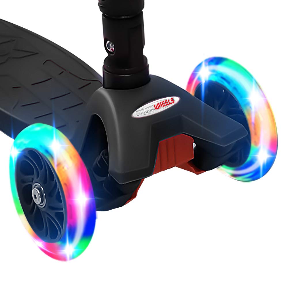 ChromeWheels handlebar adjustment clamp demonstrating adjustable height benefit
