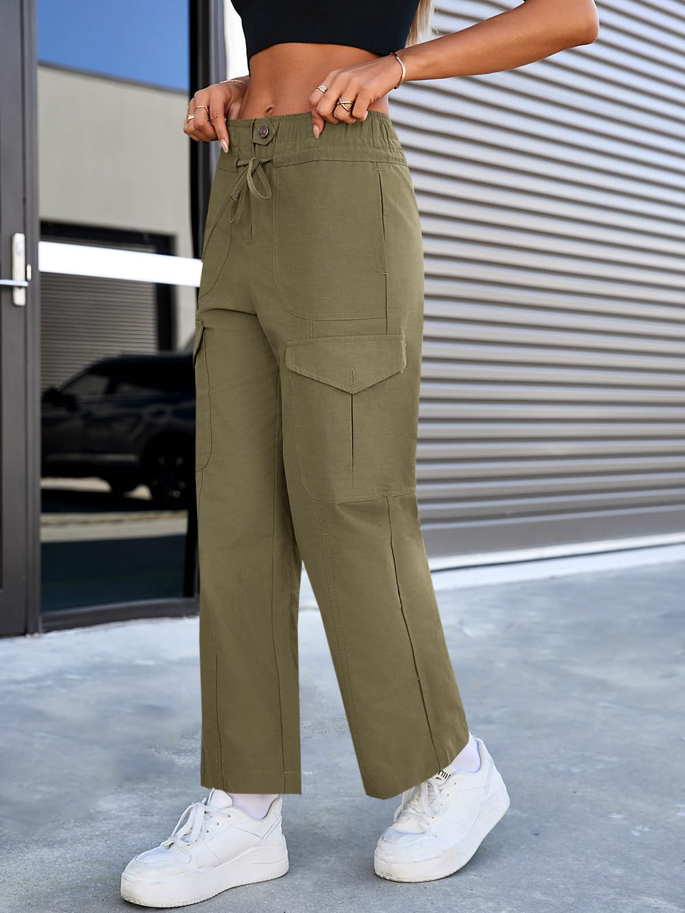 Cicy Bell close-up of elastic waist and drawstring for adjustable comfort