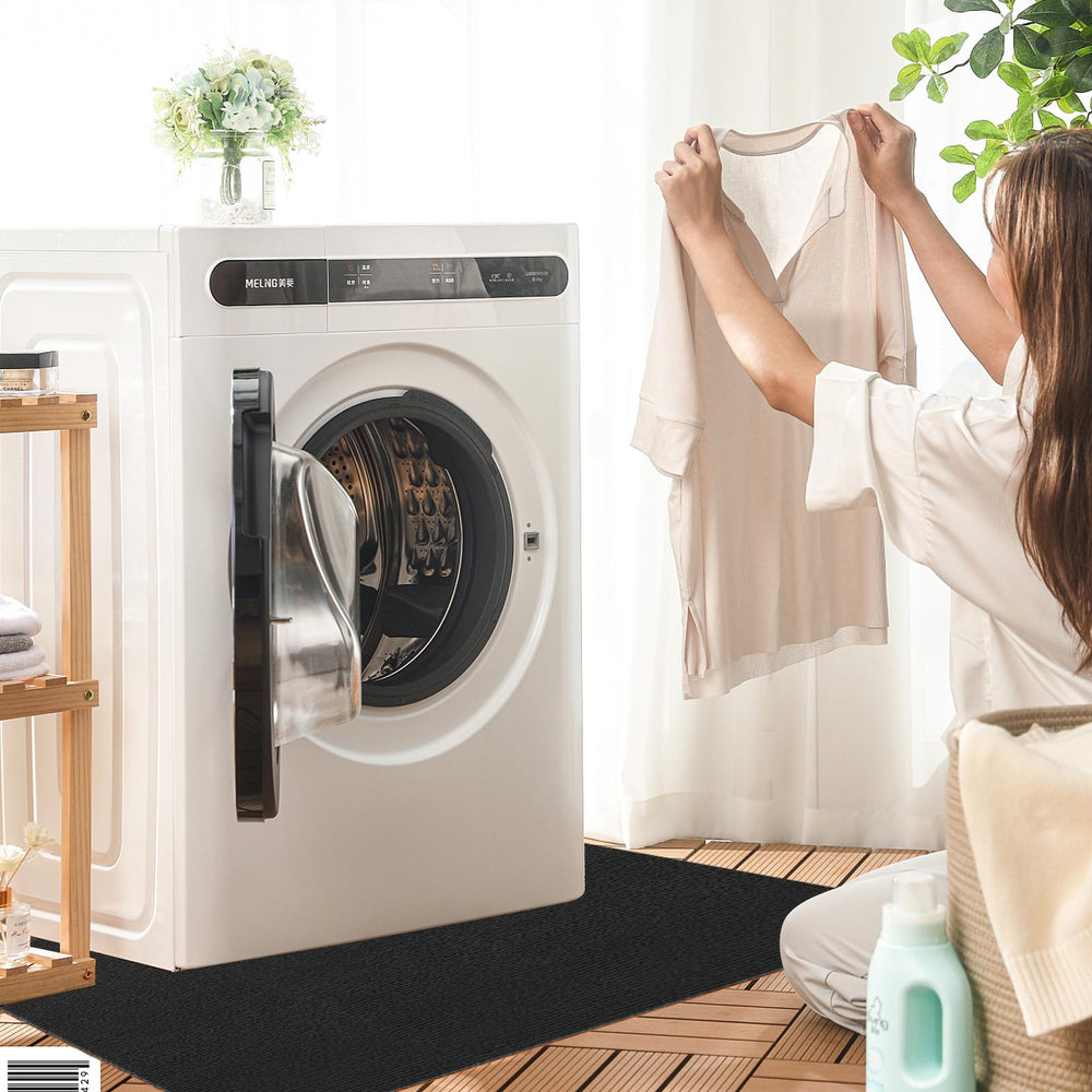 CIEOVO rinsing mat to show easy-clean, water-resistant benefit