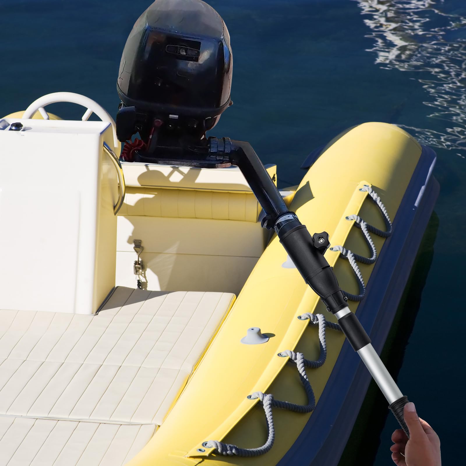 CLGMarine clamp mounting interface for secure attachment and easy installation