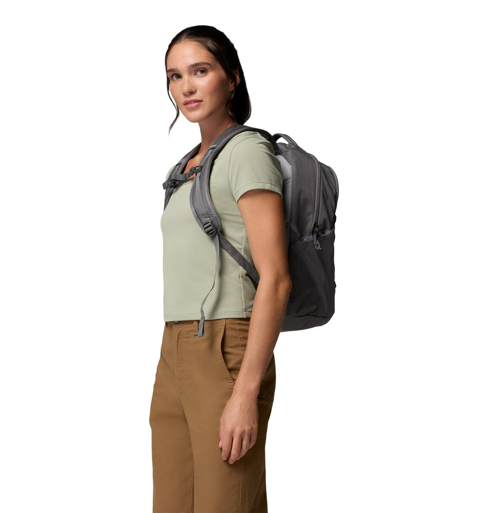 Columbia padded shoulder straps and back panel for comfortable carry