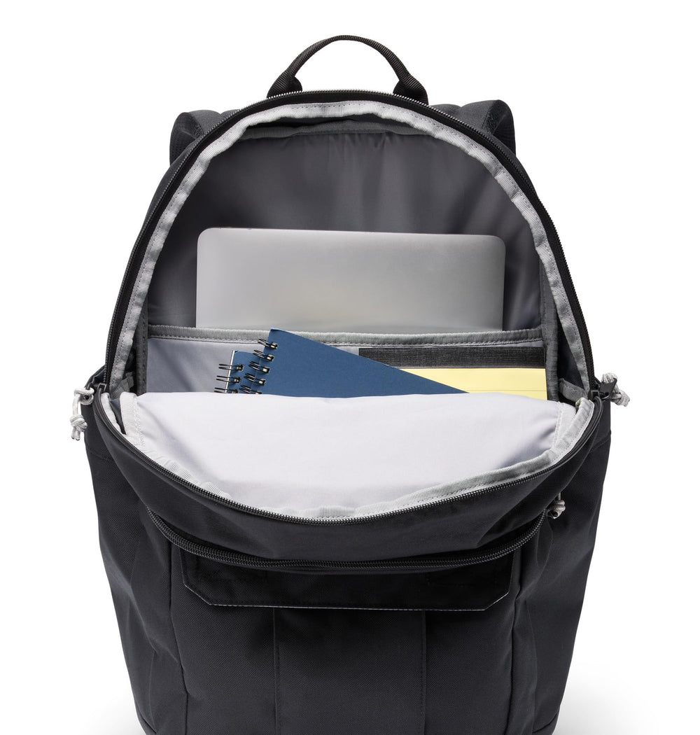 Columbia Buxton zipper and key clip detail showing durable hardware and secure storage
