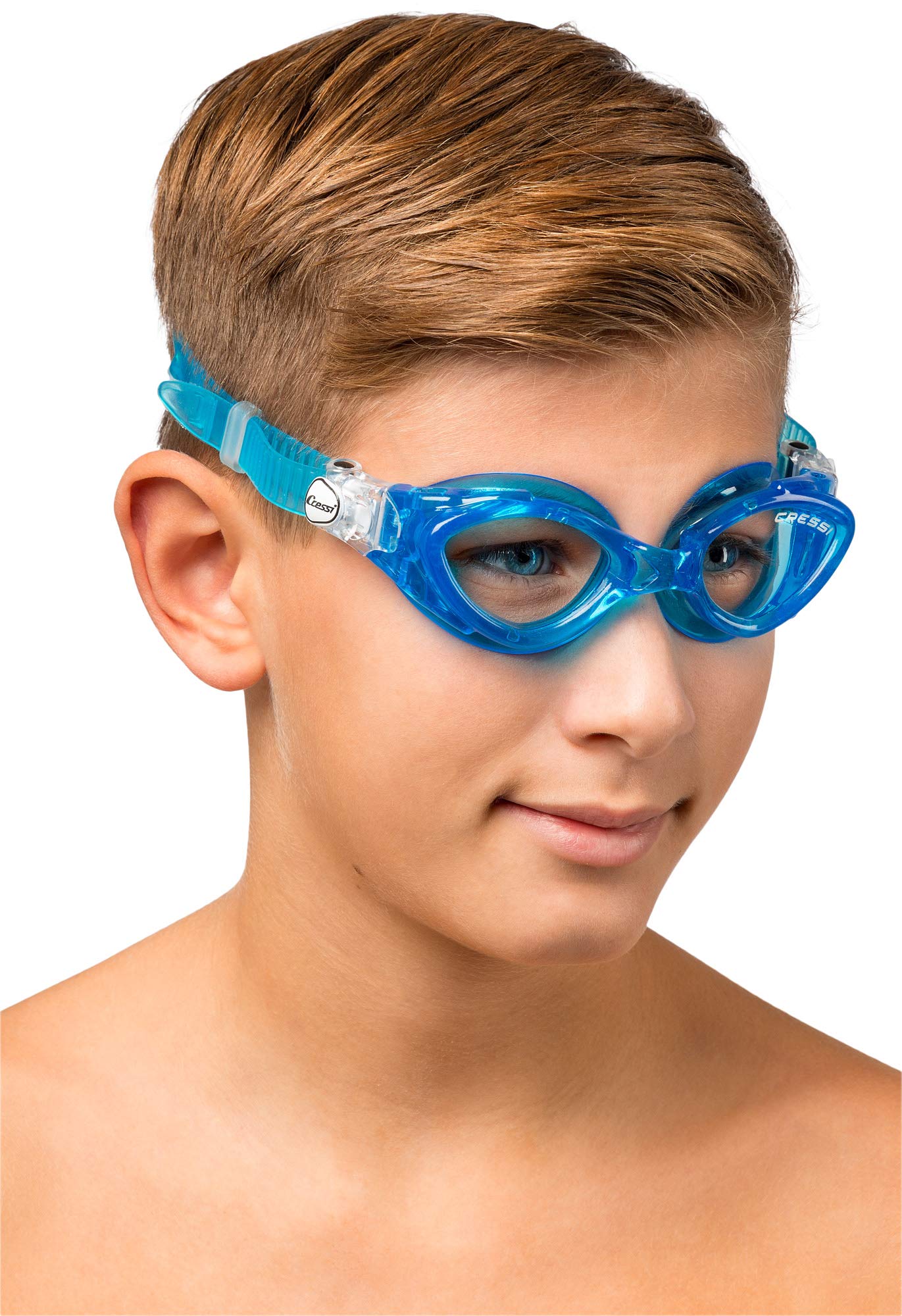 Cressi King Crab lens closeup showing anti-scratch finish and clear optics