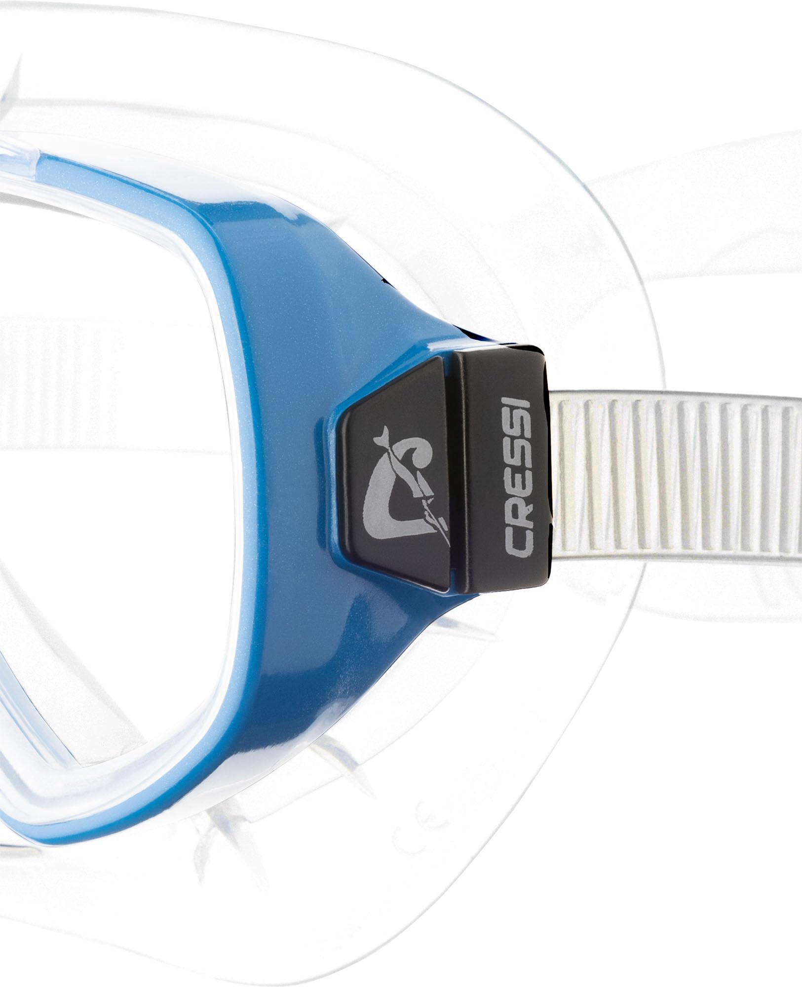 Cressi Onda soft transparent silicone skirt close-up ensuring hypoallergenic seal