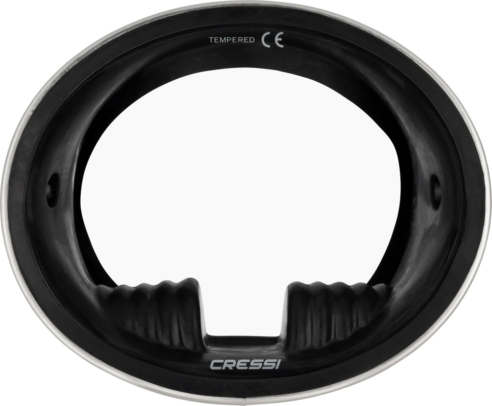 CRESSI Pacifico close-up of tempered glass lens highlighting scratch resistance and clarity