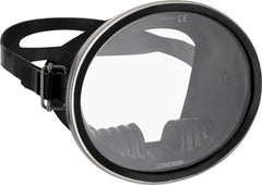 CRESSI Pacifico front view showing oval tempered-glass lens and classic frame, clear vision benefit