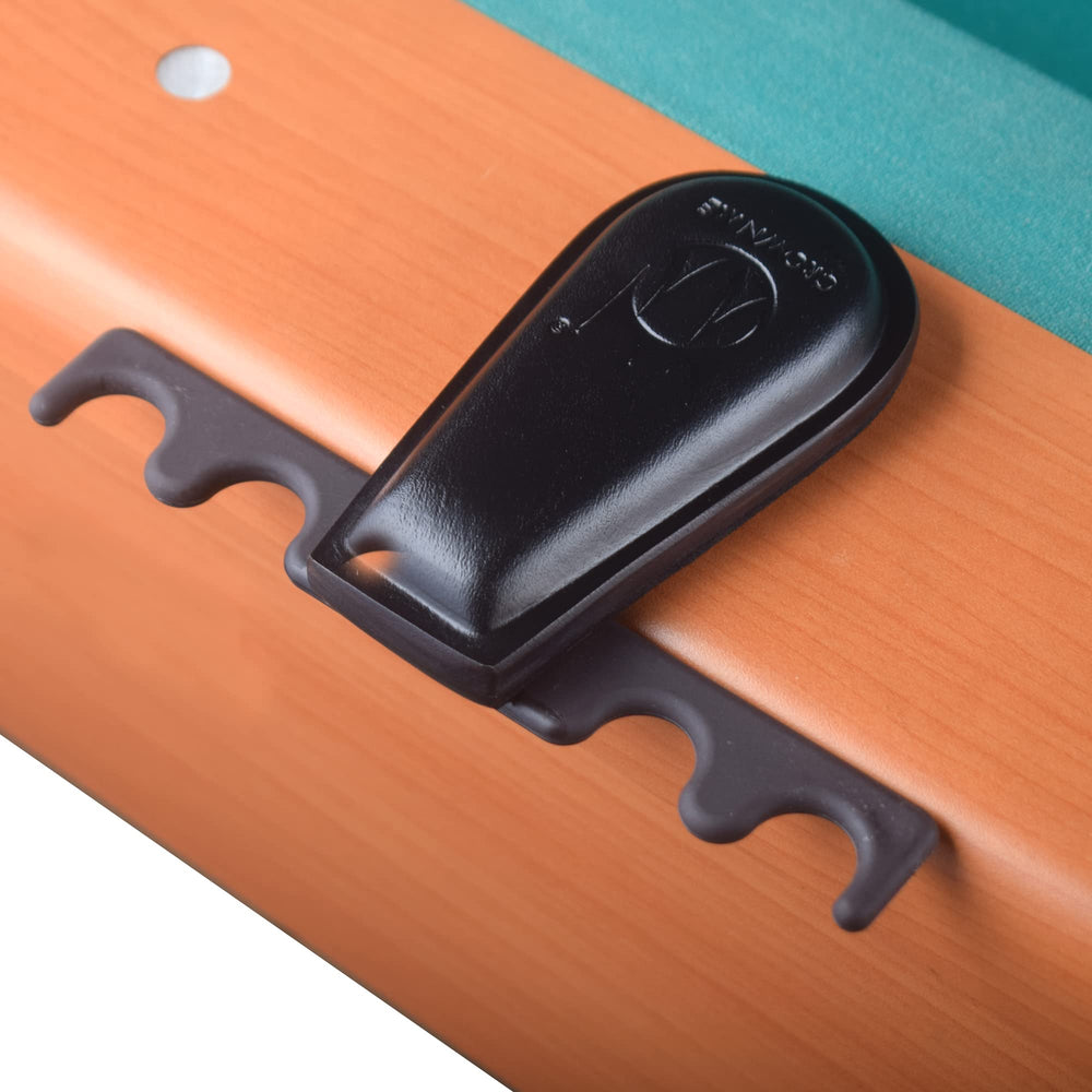 CROWN ME interior foam padding detail protecting cue shafts from scratches