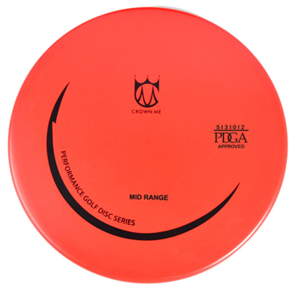 CROWN ME set in use with player throwing a fairway driver to demonstrate flight benefit