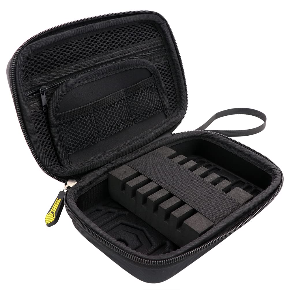 CUESOUL BEAST open interior with darts and pockets for tidy, secure transport benefit organization