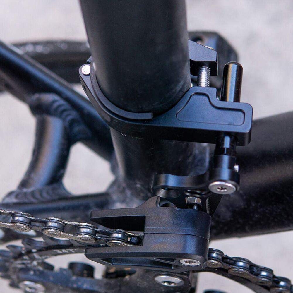 CYSKY mounted on a mountain bike showing secure chain retention on trail