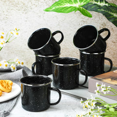 Ergonomic handle of Dandat mug shown for comfortable grip and steady hold