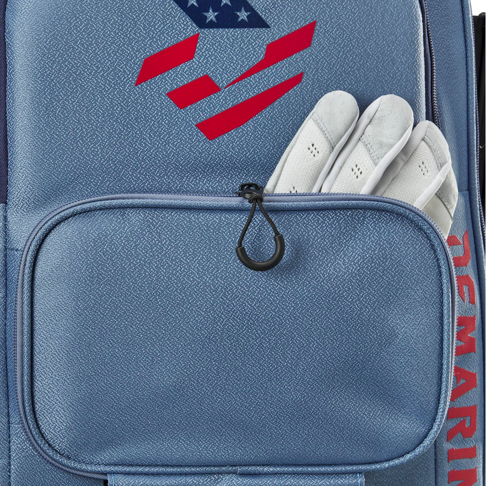 DeMarini padded shoulder straps offering comfortable carry for long walks