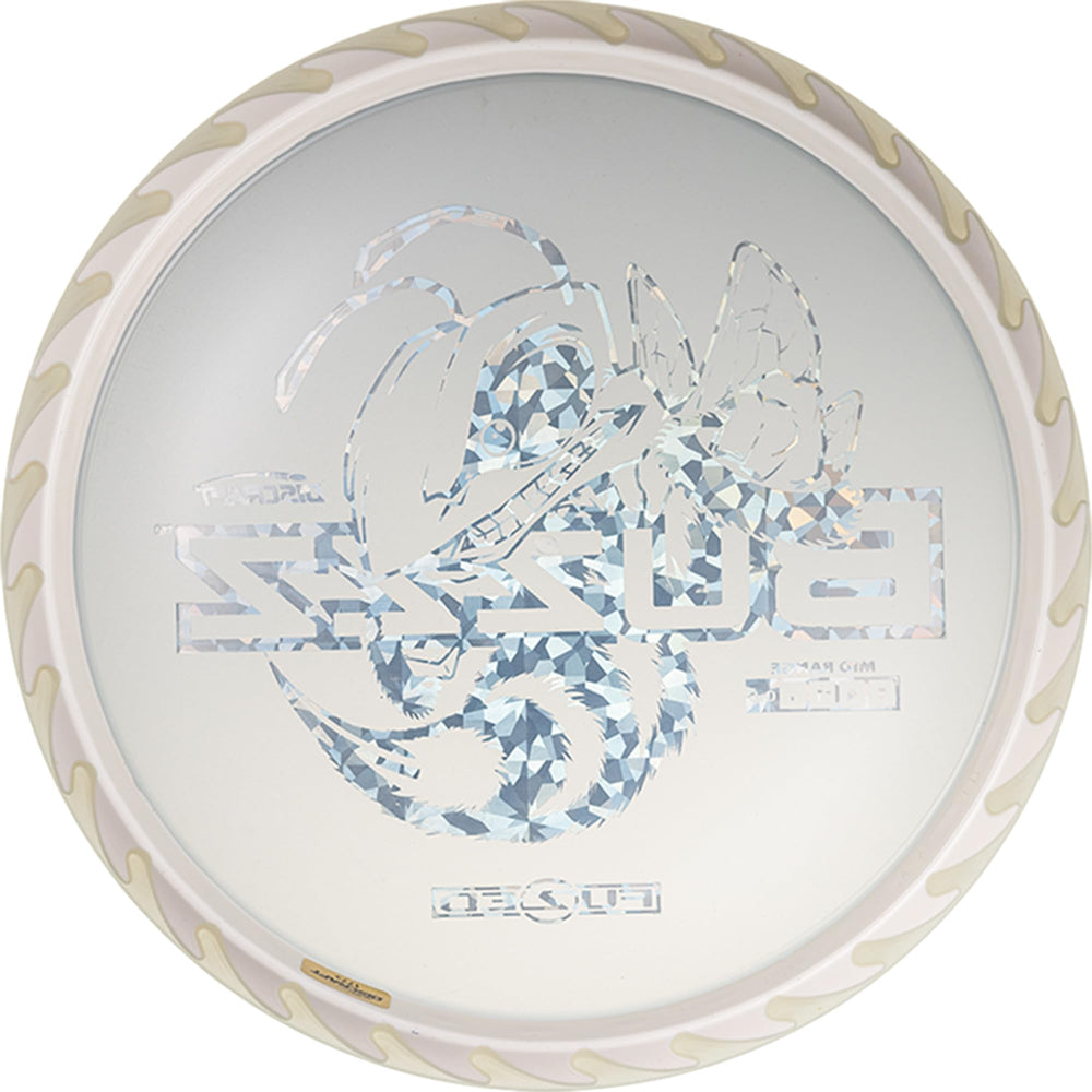 Discraft Fuzed Z Buzzz weight stamp close-up confirming 175–176g competitive weight