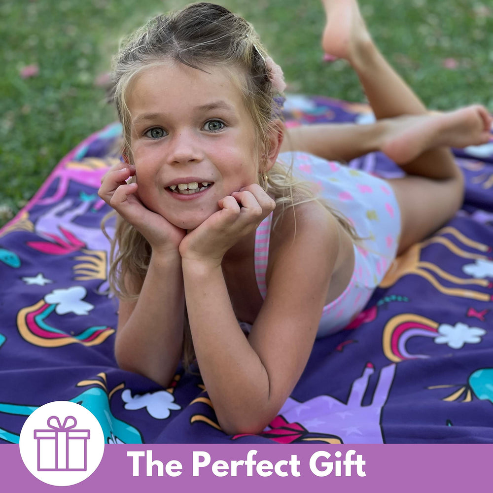 ECCOSOPHY towel double-sided print detail offering two fun looks for kids