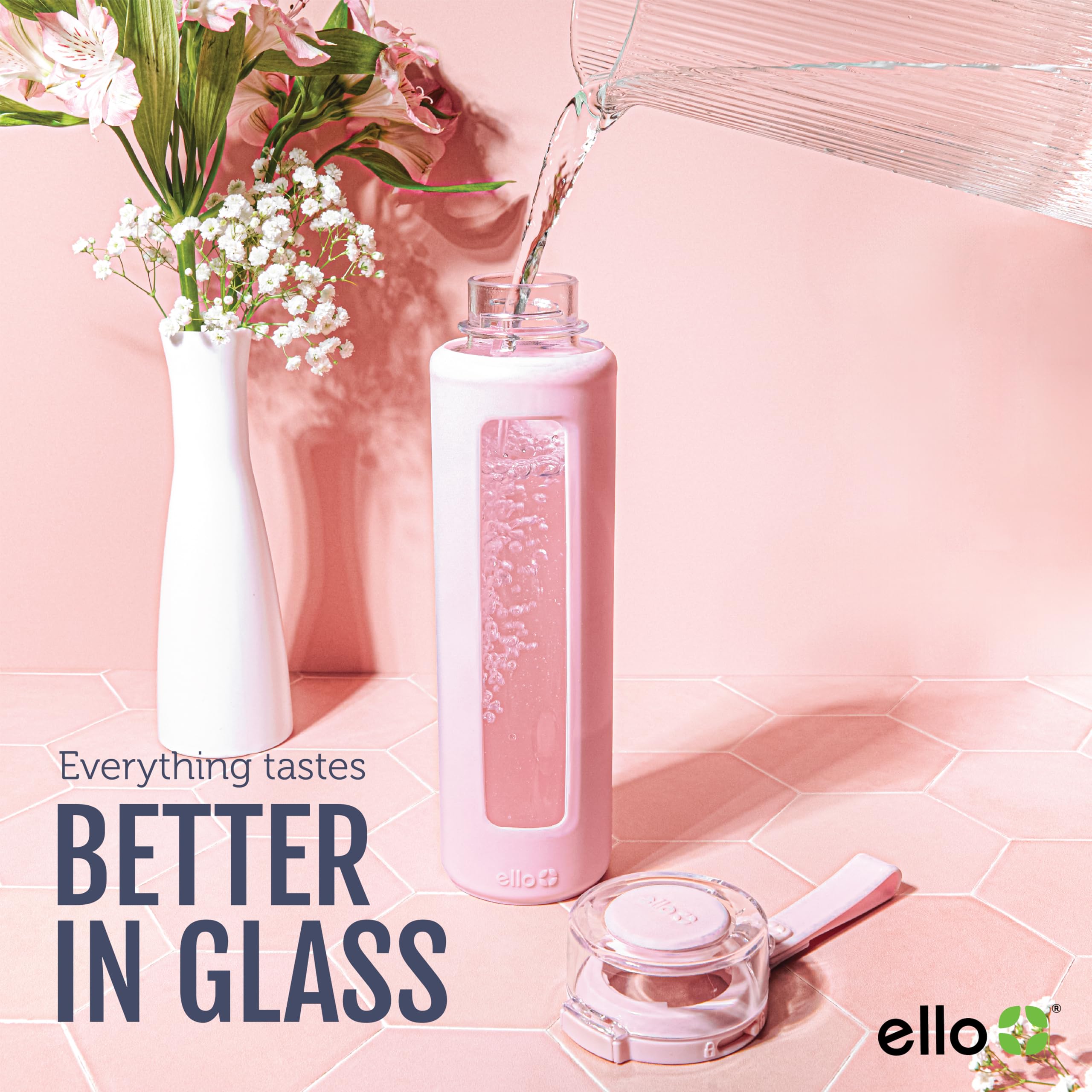 Ello Syndicate top view with open lid showing direct-drink design and seal
