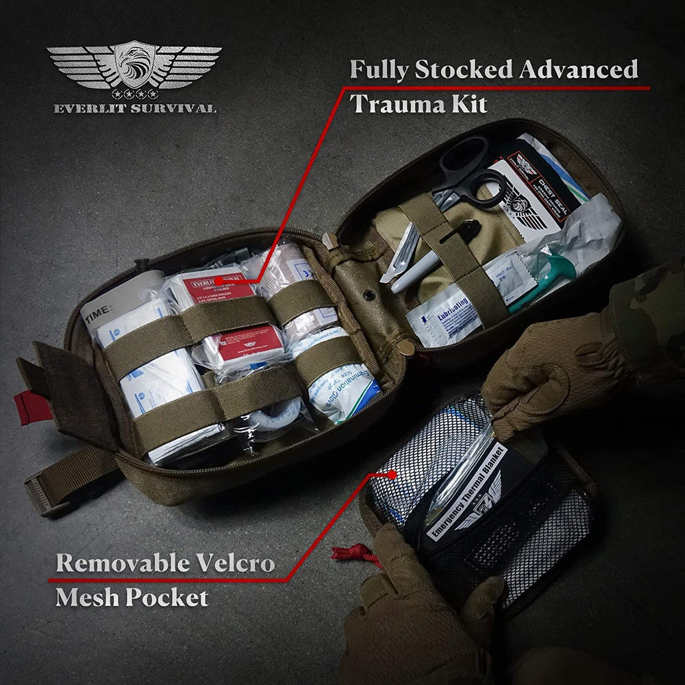 EVERLIT contents laid out to show included bleeding control and bandages
