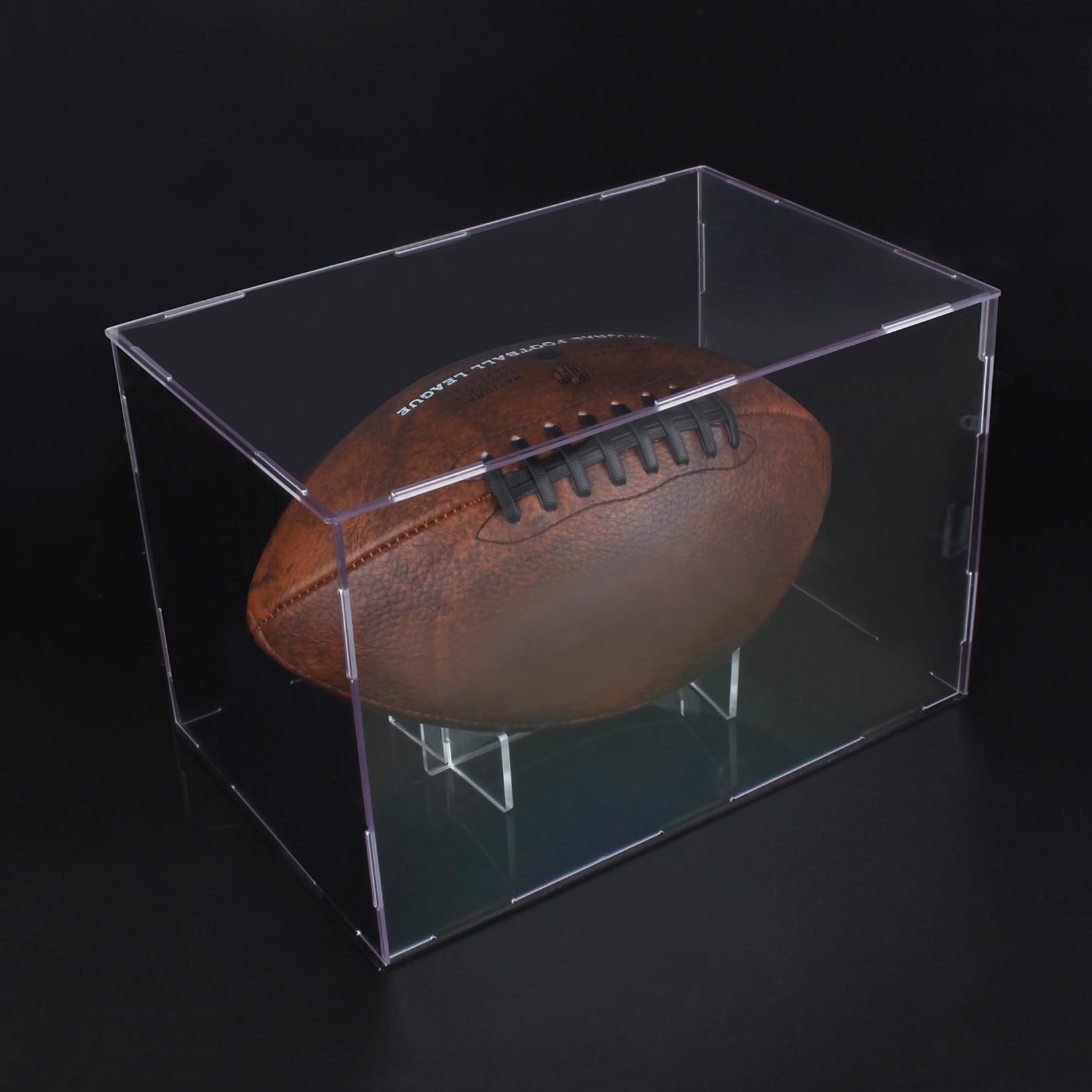 evron lifestyle shelf display showing elegant presentation and dust protection benefit