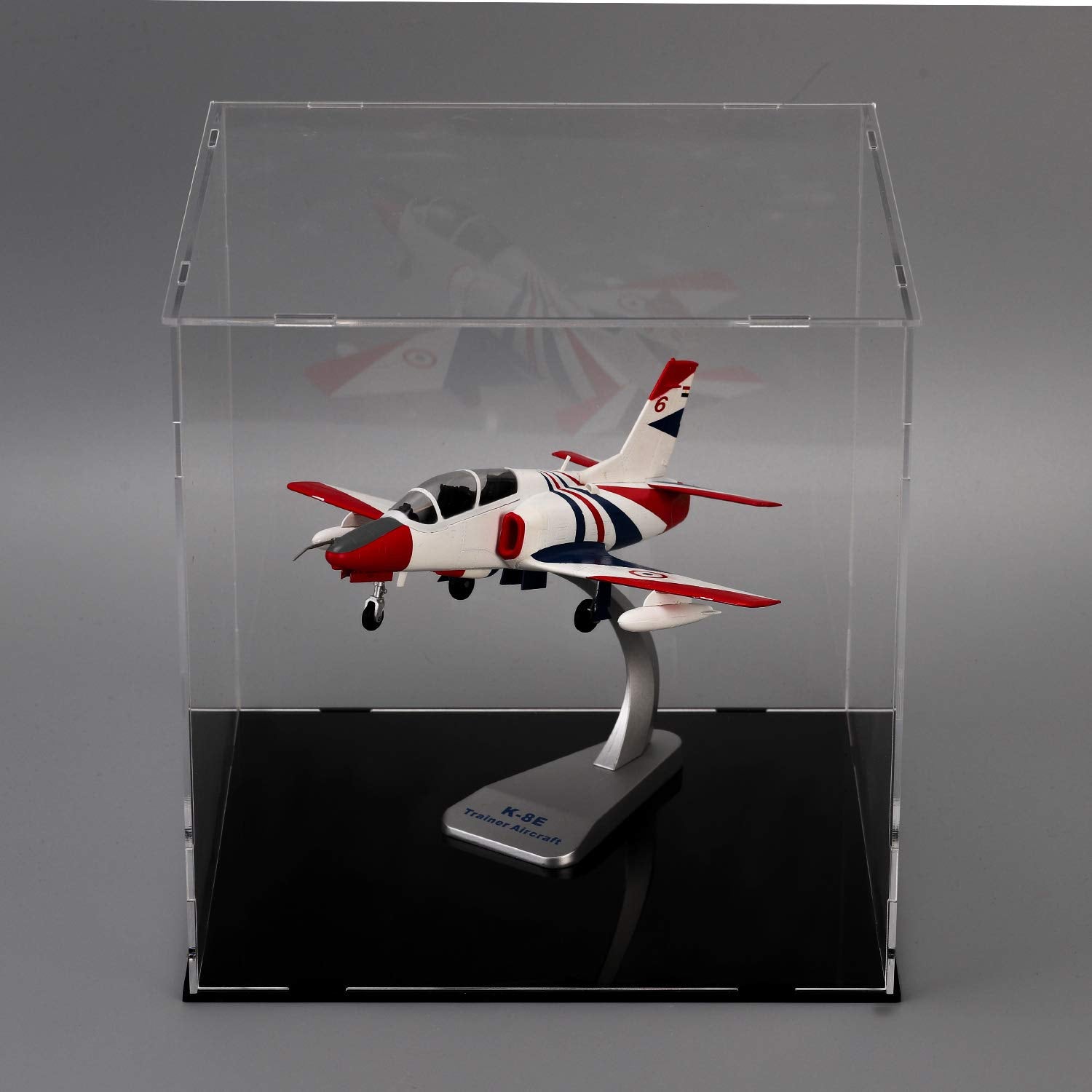 evron lifestyle desk display setting showing modern aesthetic and organized look