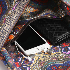Ewedoos open-top bag with mat inserted showing roomy capacity