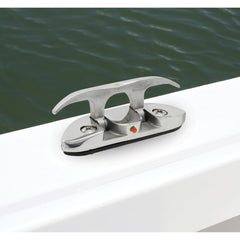 Extreme Max detailed view of cleat open position for secure line holding strength