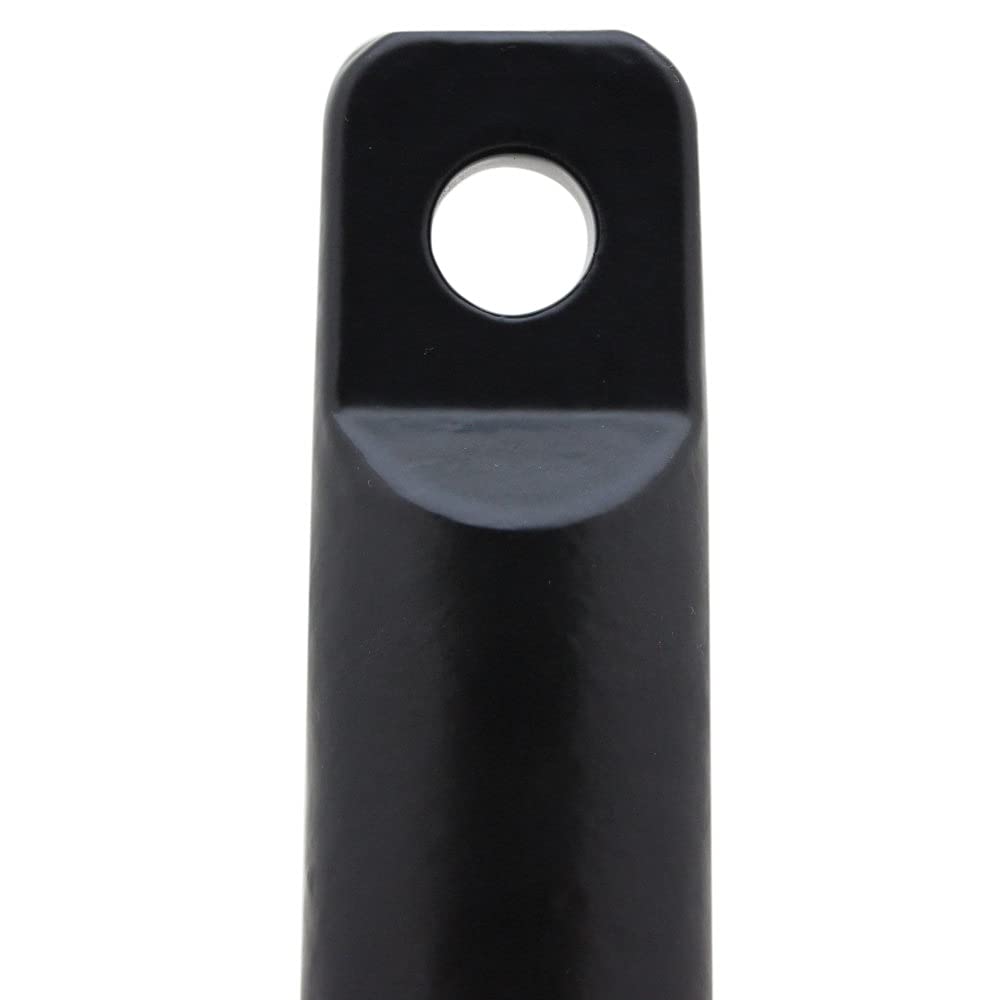 Extreme Max anchor beside rope showing size and easy handling benefit