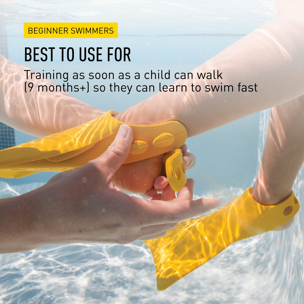 FINIS Fishtail 2 texture and flex showing soft rubber and gentle support