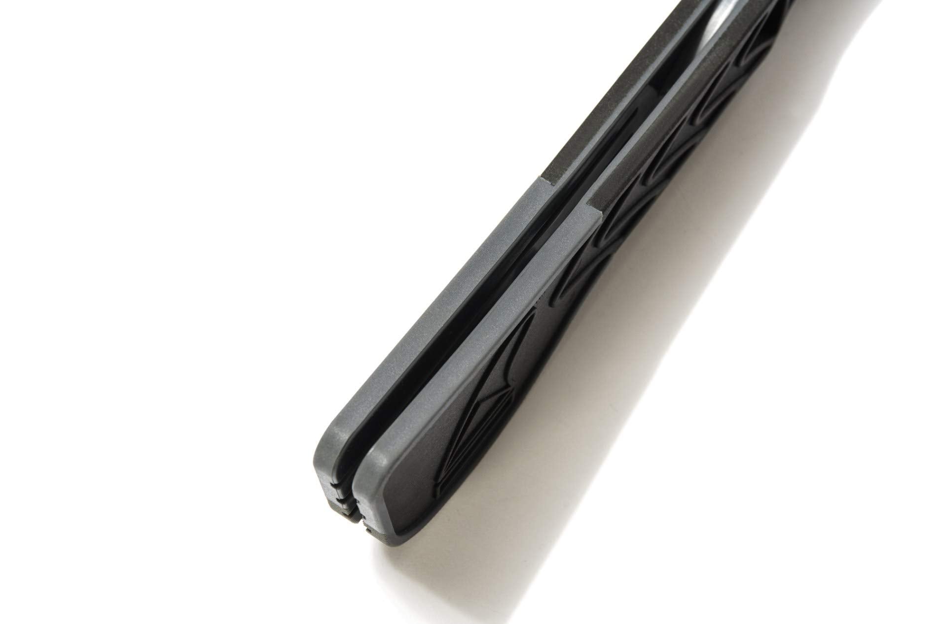 FINPULLER textured surface and durable material for long-lasting use