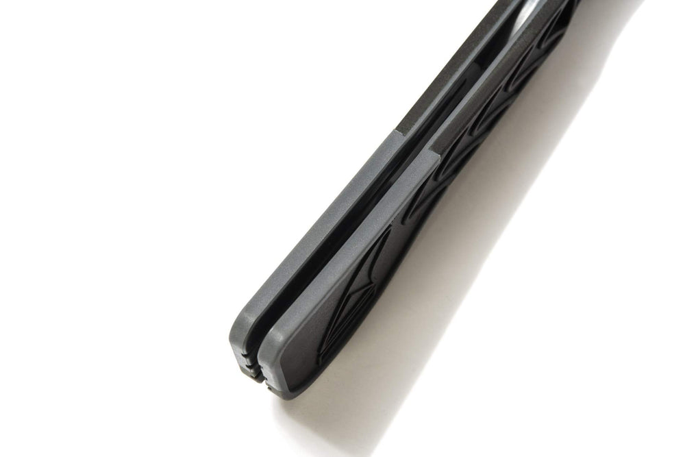 FINPULLER textured surface and durable material for long-lasting use