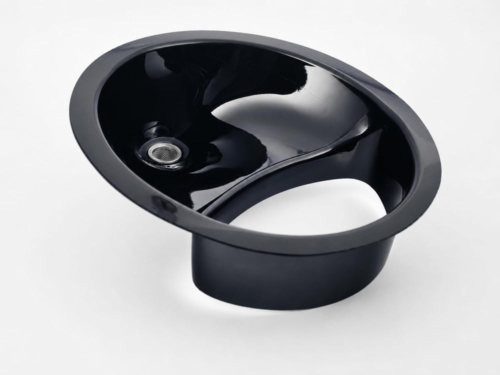 Free Range Designs side profile mounted on a 5-gallon bucket for neat fit and stability