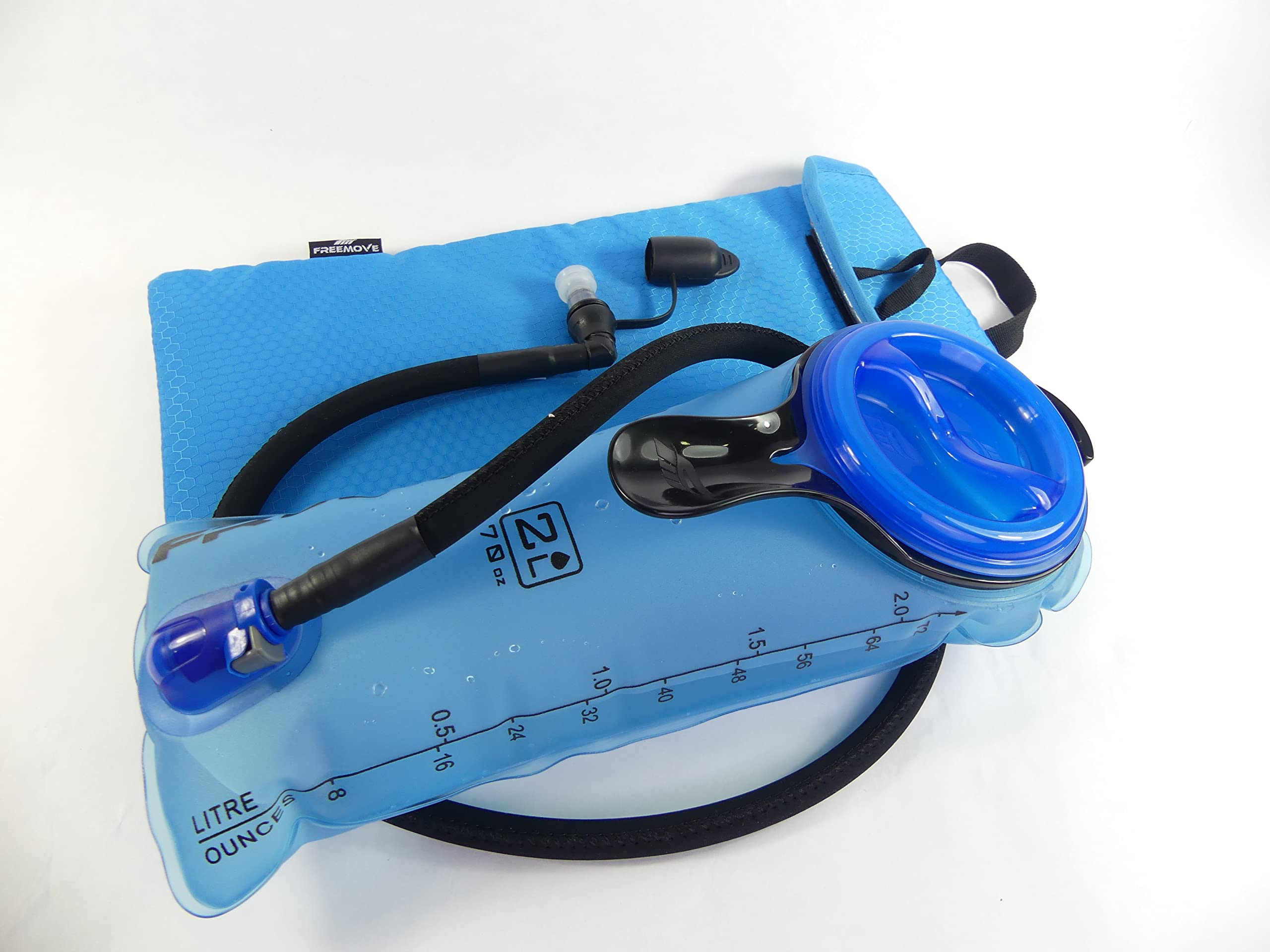 FREEMOVE padded pouch protecting bladder inside a daypack for secure storage