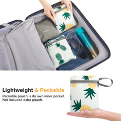 G4Free side mesh pocket holding a water bottle for hands-free hydration