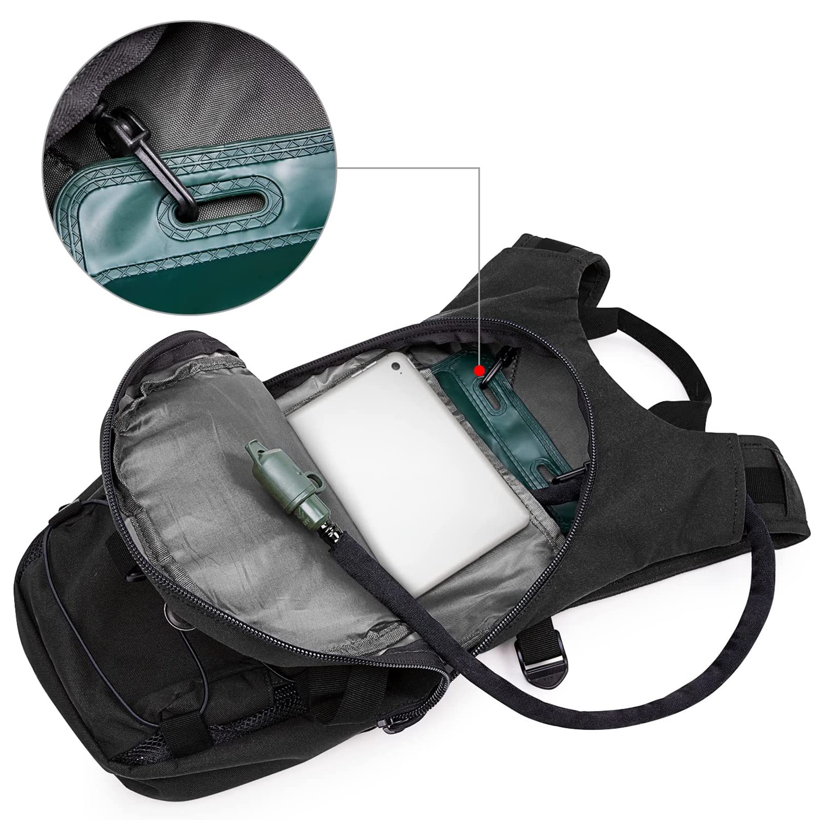 G4Free padded strap and high-quality buckle detail for secure adjustable fit and durability