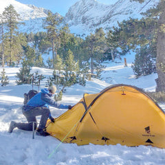 GEERTOP aluminum poles and clip system detail enabling quick setup