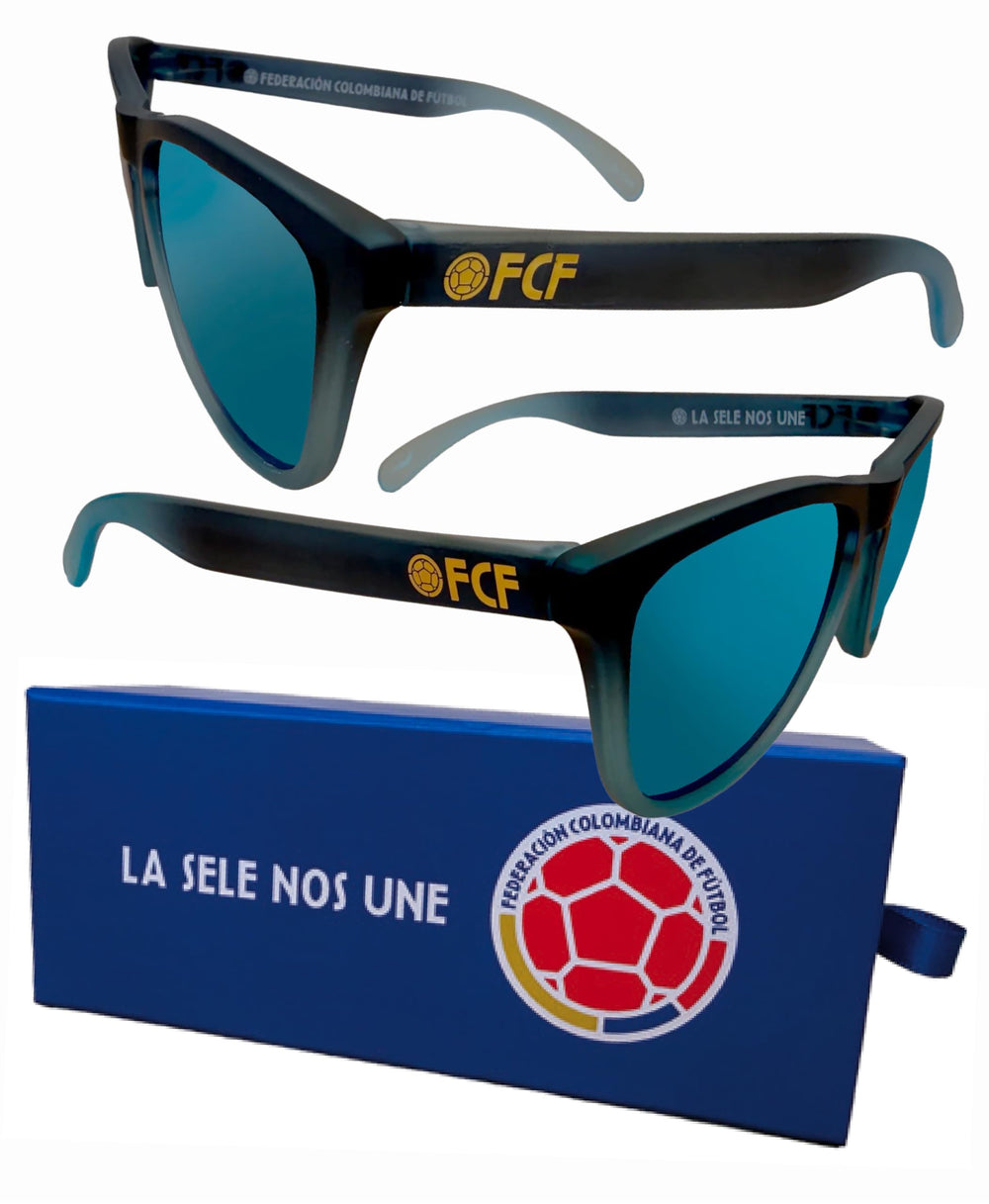 GILDI EYEWEAR front view blue mirrored sunglasses showing clean design and UV protection