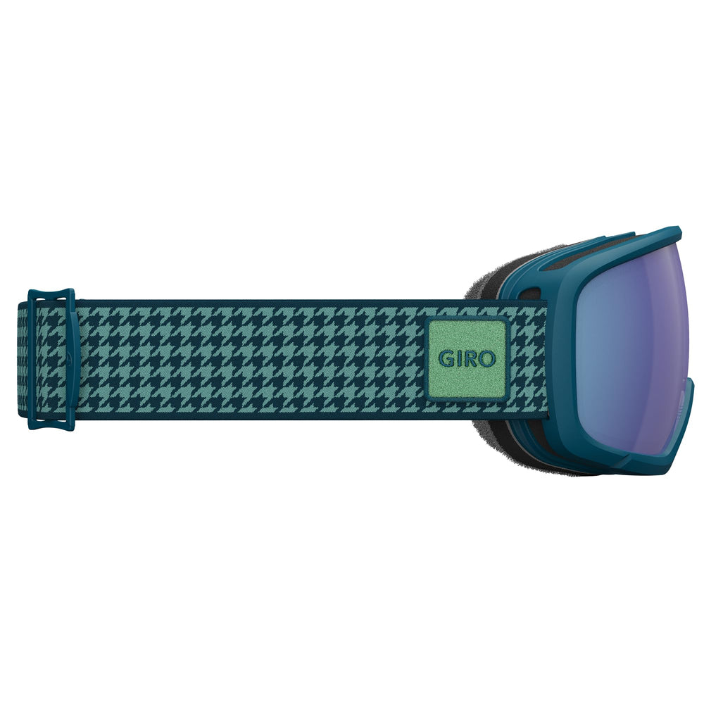 Giro Millie triple-layer foam with microfleece for soft comfort