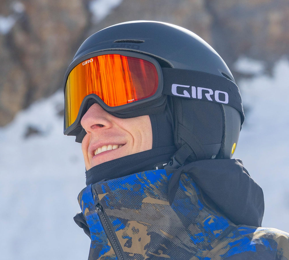 Giro foam microfleece detail showing soft contact and moisture-wicking benefit