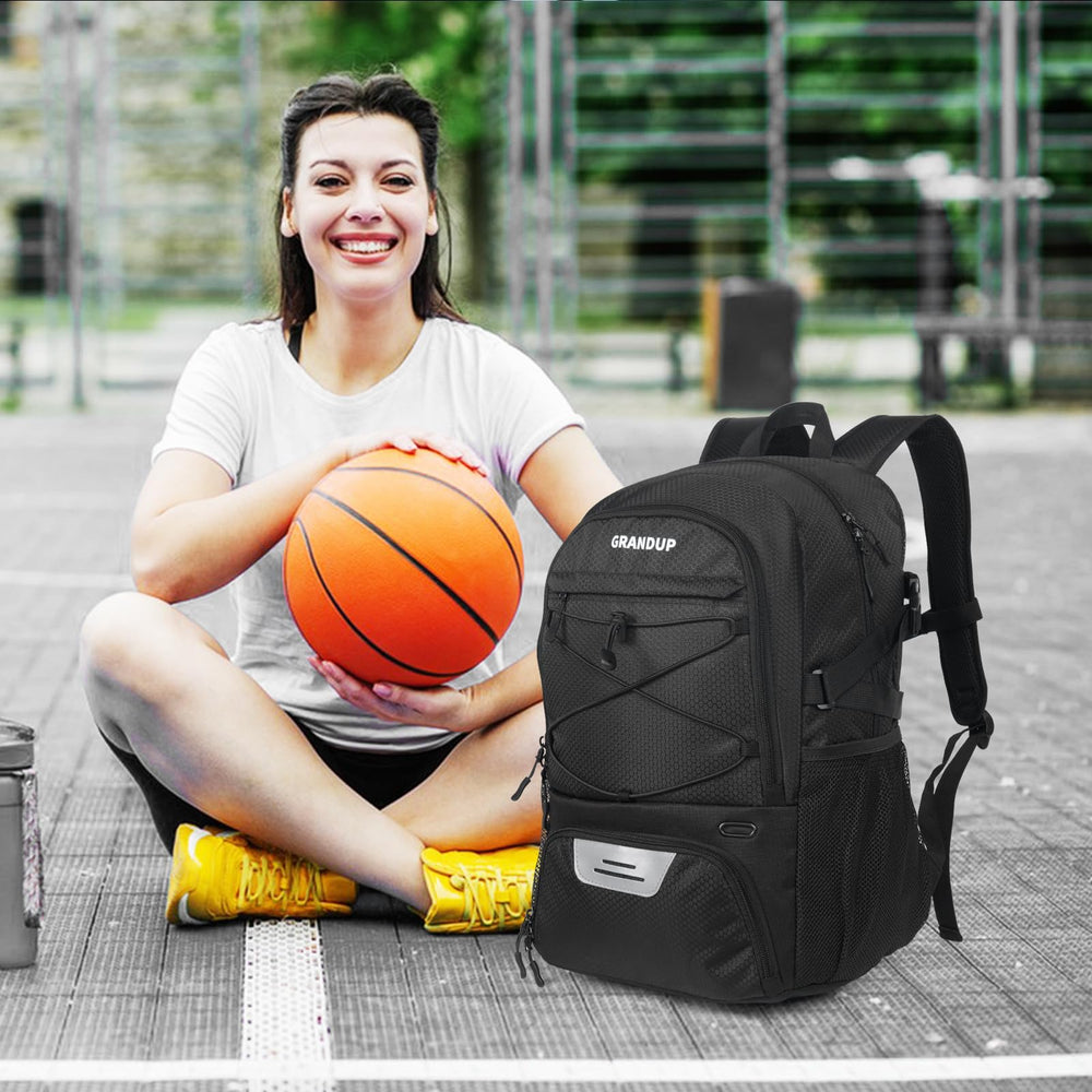 GRANDUP padded shoulder straps and breathable back for comfortable carry