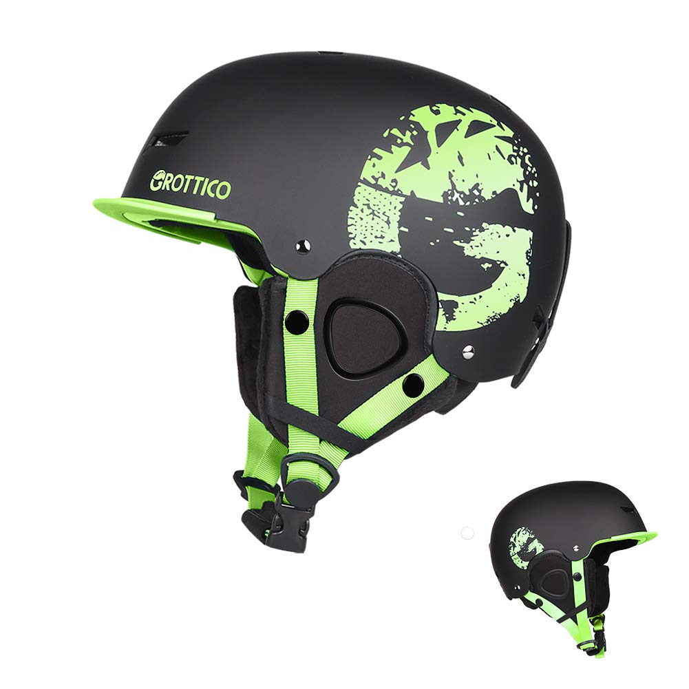GROTTICO front view showing helmet fit and clean design for confidence