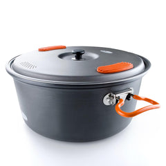 GSI Outdoors Halulite pot front view showing compact design and capacity benefit