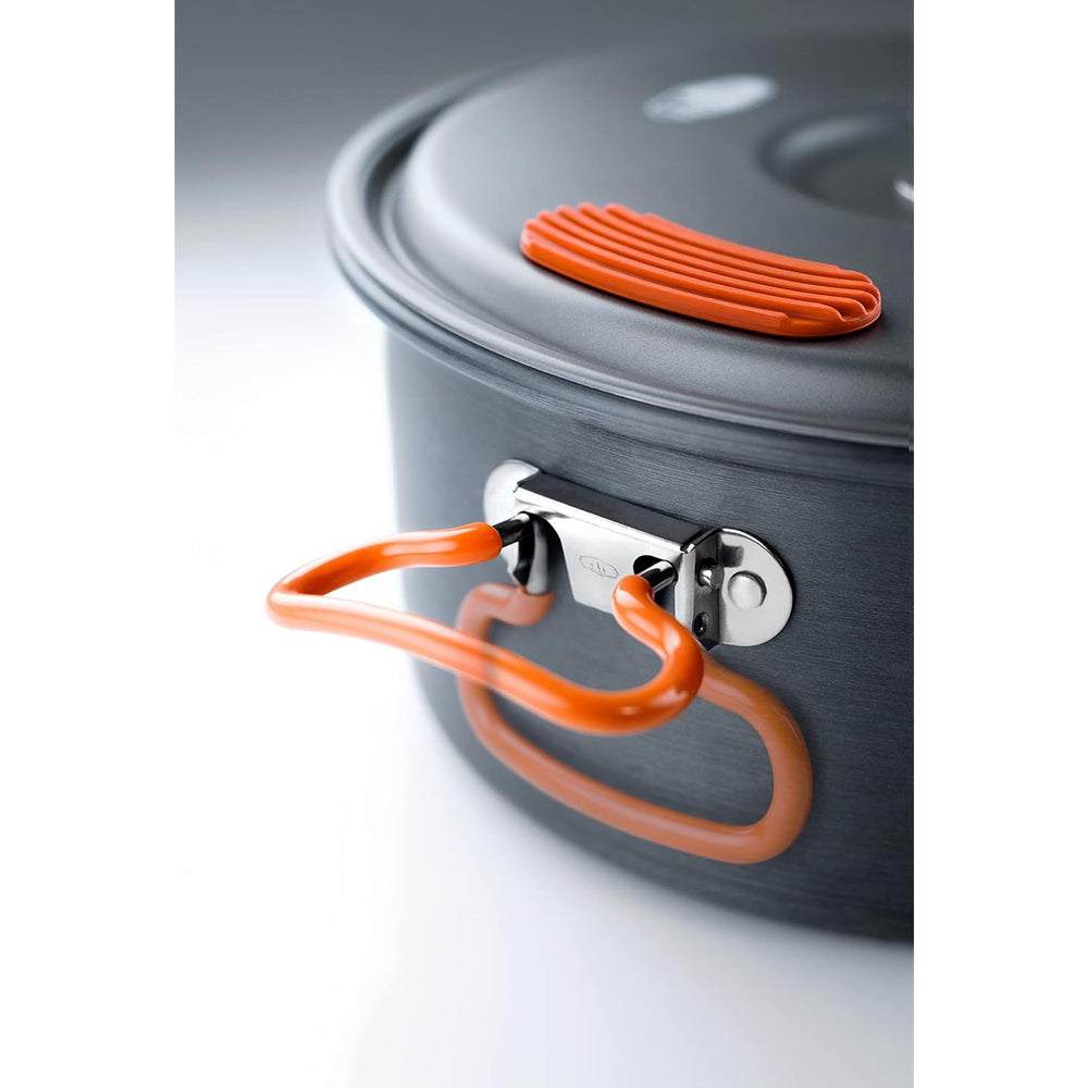 GSI Outdoors Halulite on stove demonstrating fast heating and efficient cooking
