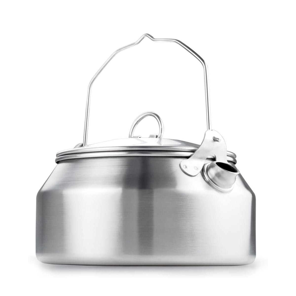 GSI Outdoors kettle front view showing compact design and portability benefit