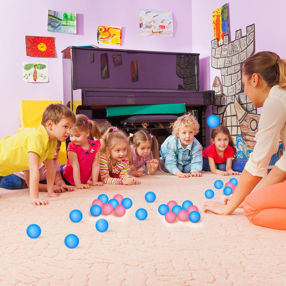 Hanaive balls used in classroom counting activity, bright colors aid learning